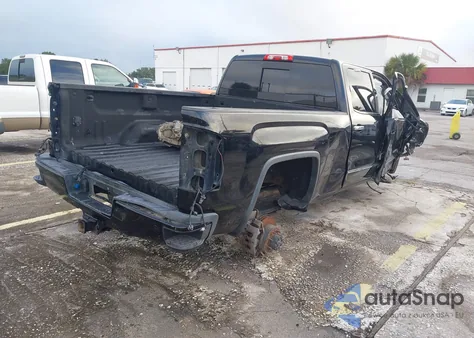 2015 GMC Sierra 2500Hd Denali z USA, uszkodzony, nr VIN 1GT120E88FF151090